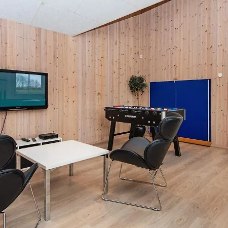 Holiday home 18 Person In *