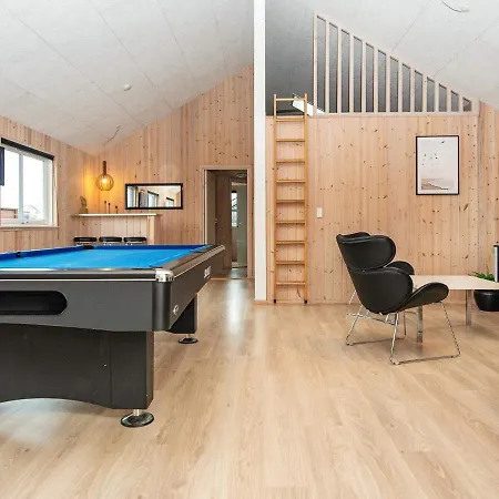 Holiday home 18 Person In